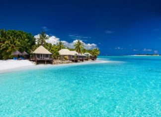 Spiaggia alle isole Fiji